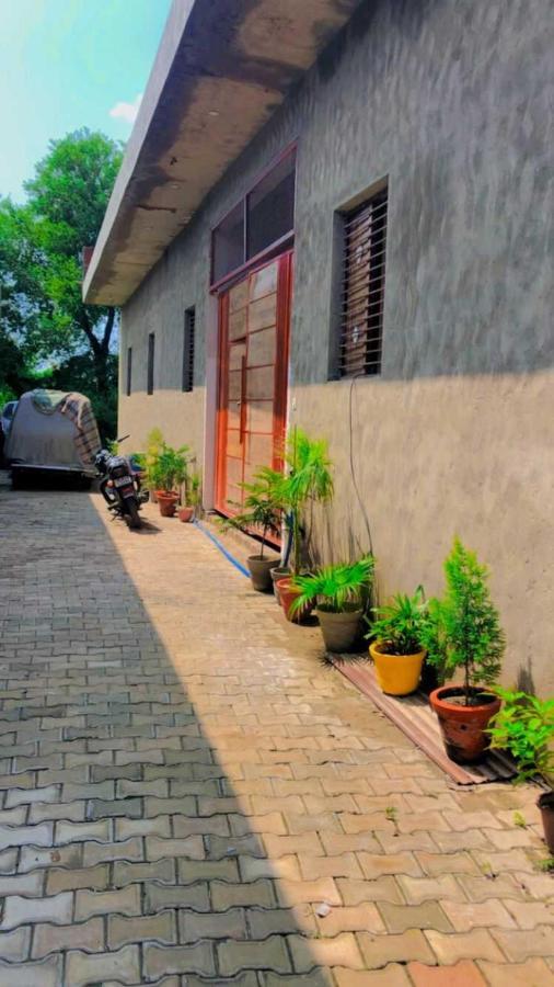 Spot On Hotel Masuri Meerut Bagian luar foto