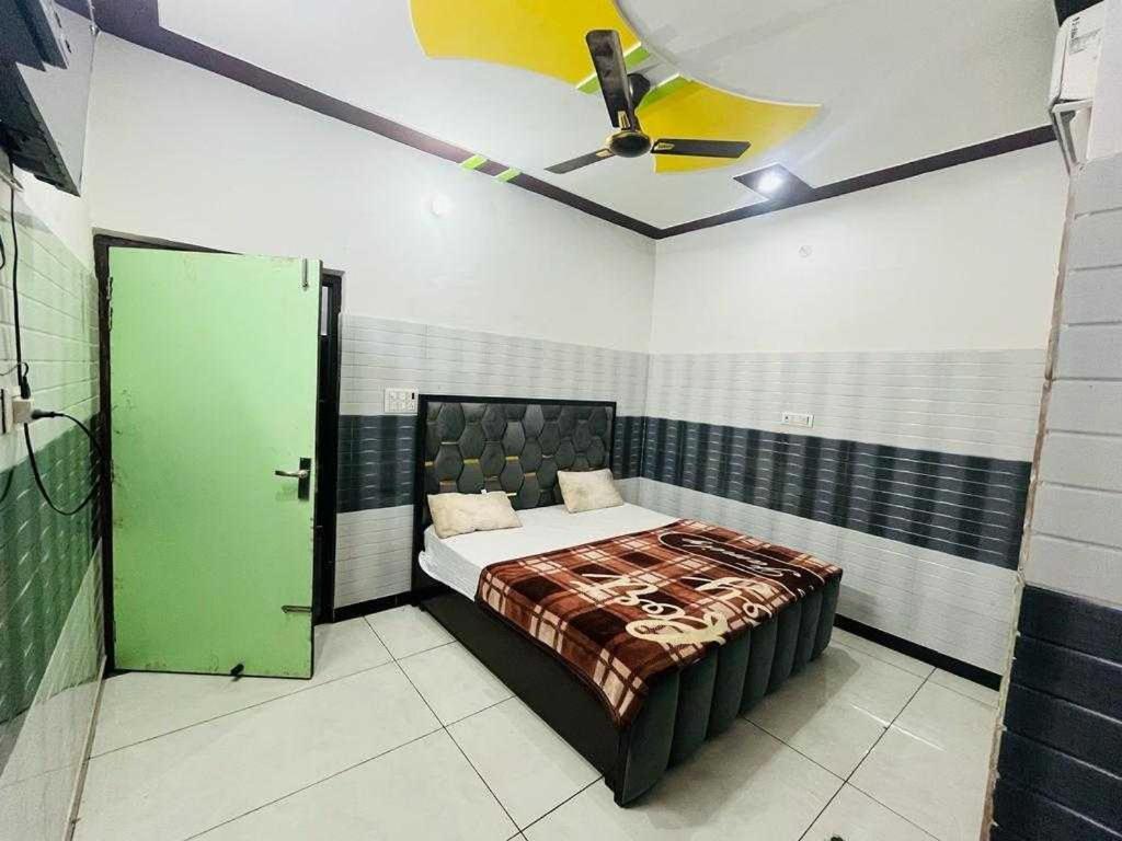 Spot On Hotel Masuri Meerut Bagian luar foto