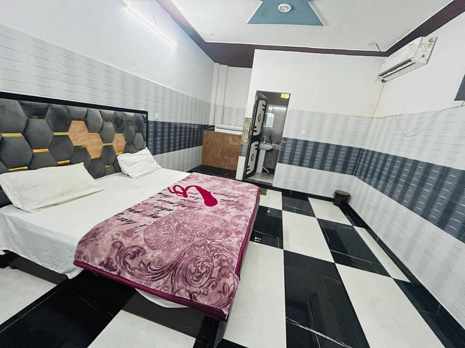 Spot On Hotel Masuri Meerut Bagian luar foto